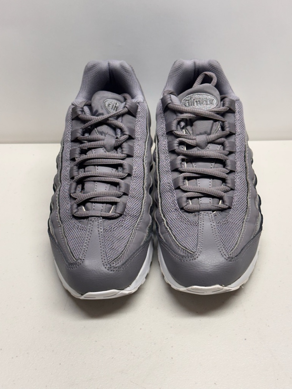 Nike Air Max 95 LE GS Gunsmoke  310830-012 Shoes Sneakers Size 6.5 Y 6.5 Men - Picture 4 of 10